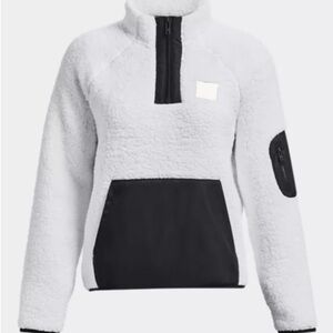 Under Armour  Jacket Women’s Size Small Black And White Sherpa